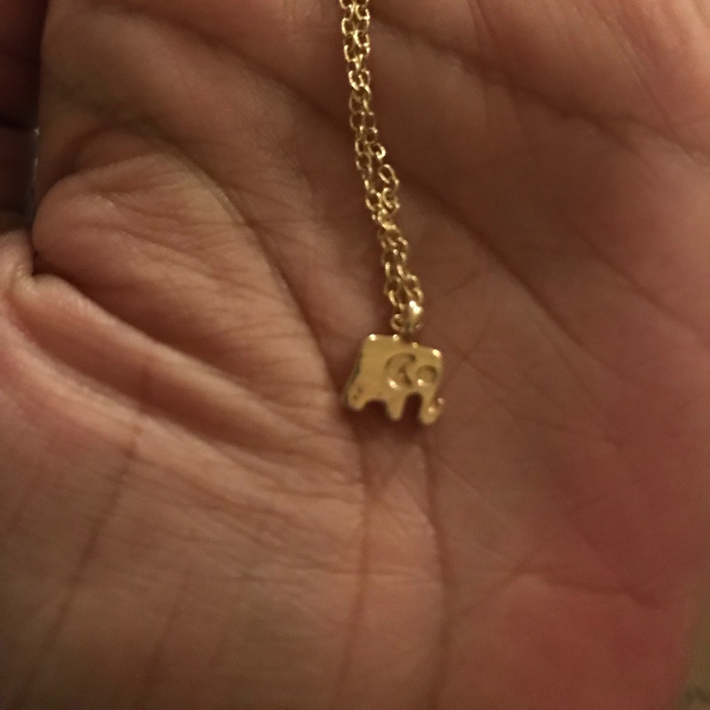 🐘 Pendant Necklace